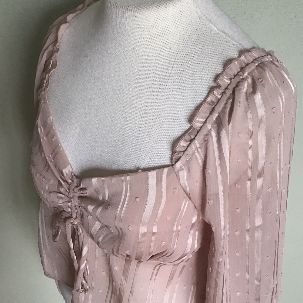 Kirious Los Angeles mauve long puff sleeves cropped blouse Size Large - Picture 2 of 7